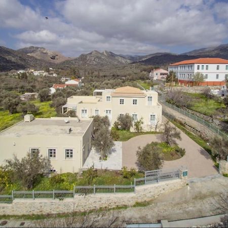 Villa Onar Khalkion Bagian luar foto